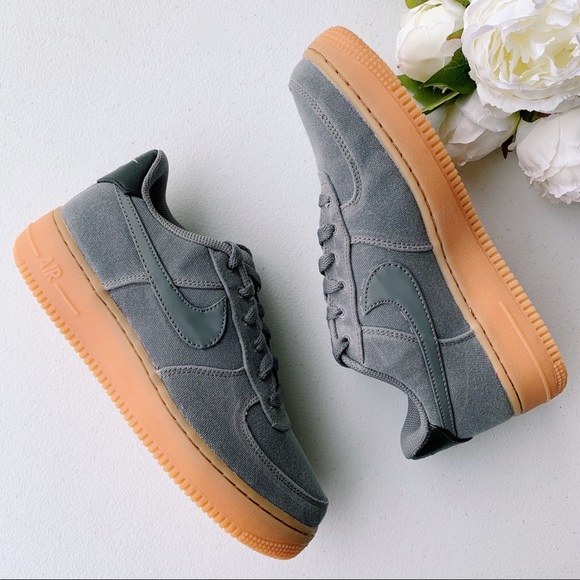 Nike Air Force 1 Lv8 Styles NWT - Picture 3 of 9